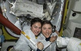 Trump zeigt Astronautin den Mittelfinger