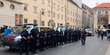 Polizei-Einsatz & Festnahmen: Corona-Demo eskaliert