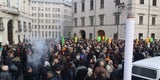 Strache bei erster Demo fürs Rauchen
