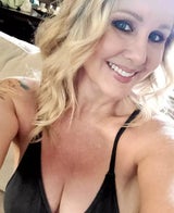 Instagram/@therealjuliaannlive