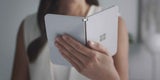 Microsofts Klapp-Smartphone geht an den Start