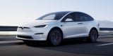 Model S/X: Bis zu 1.100 PS, 840 km Reichweite & KITT-Lenkrad