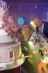 Anna Netrebko als Party-Königin