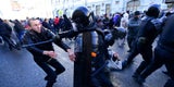 "Putin, hau ab!" Wütende Massenproteste in Russland