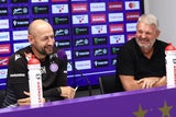 LINDEN LIVE: Das 20-Millionen-Karussell in Violett