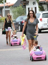 Die Ecclestone-Girls on Tour