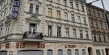 Pyros mit "doppelter Kraft einer Handgranate" auf Polizisten geworfen