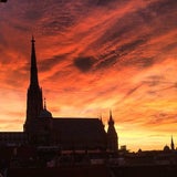 Surrealer Sonnenuntergang begeisterte Wien