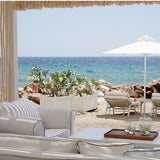 Chillout Area am Strand des Danai Resorts
