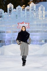 Die Fall/Winter 26/27 Ski Capsule-Kollektion von Guess.