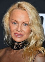 Pamela Anderson: Frisch operiert