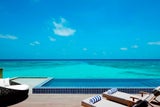 Alle Villen im Radisson Blu Resort Maldives sind mindestens 215m² groß.  