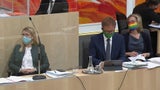 Maskenball im Hohen Haus: Start für Budget-Debatte