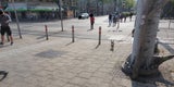 Drahtseil-Falle bei U-Bahnvorplatz in Wien