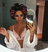 Sexy Models bringen Luxus-Hotel in Rage