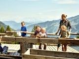 Spaß beim Goldwaschen auf der Heimalm