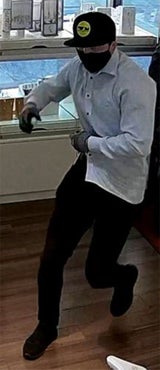 Polizei sucht diese Juwelier-Räuber