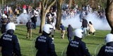 Polizei löst Corona-Party mit Wasserwerfer auf: Zahlreiche Verletzte