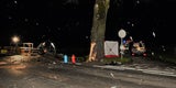 Auto crasht frontal in Baum – Lenker tot