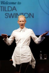 Mit diesem Style schreibt Tilda Swinton Geschichte