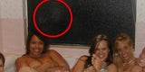 Auf diesem Foto verbirgt sich ein widerliches Detail – sehen Sie es?