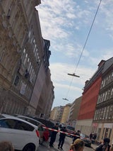 Hausbesetzer machen Party - Polizei vor Ort