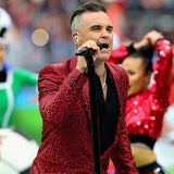 Robbie eröffnet feierlich die WM