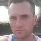 Versuchter Mord: Wer kennt diesen Mann?