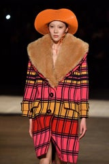 Paris Fashion Week Herbst/Winter 2017/18