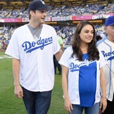 Mila Kunis & Ashton Kutcher strahlen bei Baseballmatch