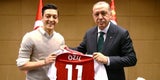 Özil tritt zurück! Seine Abrechnung mit dem DFB