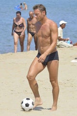 Fußball-Star Totti am Strand von Sabaudia