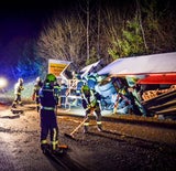 Umgekippter Lkw löst Umweltalarm aus