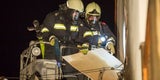 Großeinsatz nach Explosion: Garage in Vollbrand