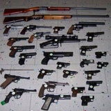 Waffen- und Munitionslager ausgehoben