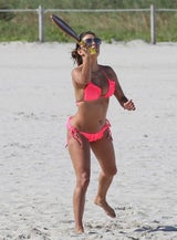 Eva Longoria zeigt am Strand ihren heißen Bikini-Body