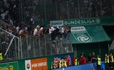 Derby Platzsturm
