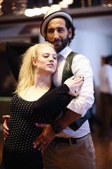 Larissa Marolt betört ihren Tanzpartner Massimo Sinato