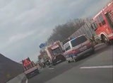 Feuerwehr schäumt: Rettungsgasse versagt bei Bus-Unfall