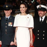 Angelina Jolie strahlt bei "Unbroken"-Premiere in London
