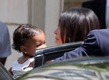Kim Kardashian unterwegs mit Nori