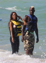 Mario Balotelli: Liebesurlaub mit Fanny Neguesha
