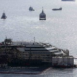 Costa Concordia schwimmt wieder