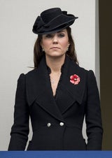 Herzogin Kate trauert beim "Remembrance Day"