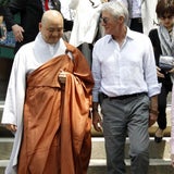 Richard Gere besuchte buddhistischen Tempel in Seoul