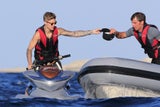 Justin Bieber düst mit dem Jetski in Ibiza