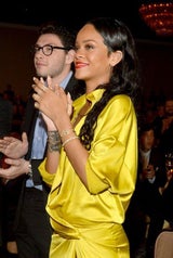 Rihanna: Sexy Party-Aufputz