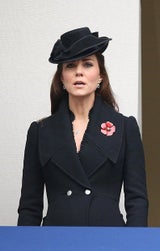 Herzogin Kate trauert beim "Remembrance Day"