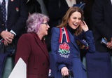 1. Auftritt: Prinzessin Kate lacht die Andrew-Krise weg