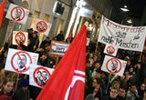 Demo gegen Regierung & "Burschenundball" legt City lahm